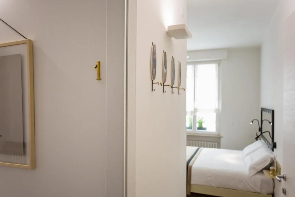 Small Double Room — Relais Pensiero