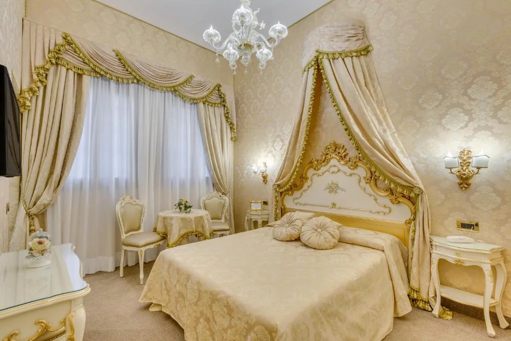 Camera Matrimoniale — Residenza Veneziana