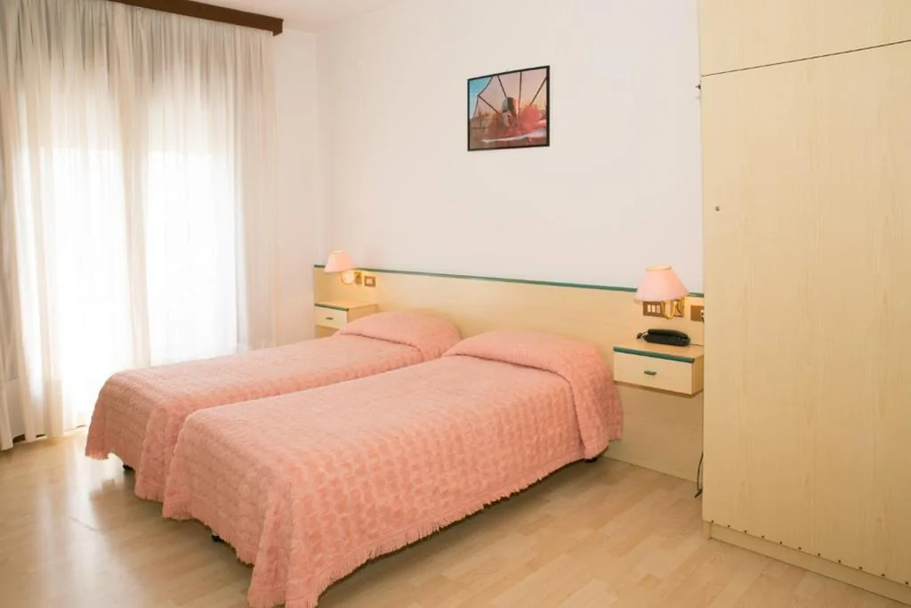 Camera Matrimoniale — San Marco Hotel FREE PARKING