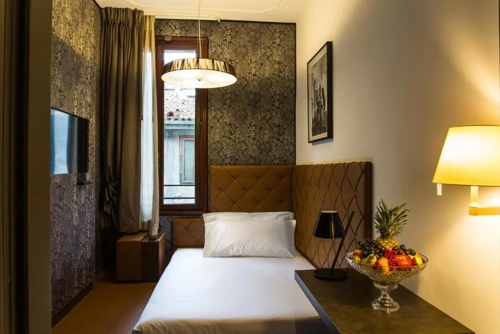 Camera Matrimoniale Smart — Riva del Vin BOUTIQUE HOTEL