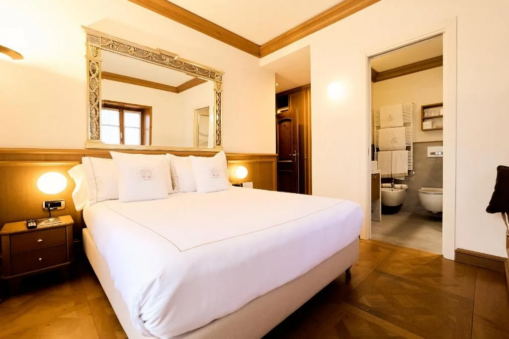 Camera Matrimoniale Standard — Ambra Cortina Luxury&Fashion Hotel