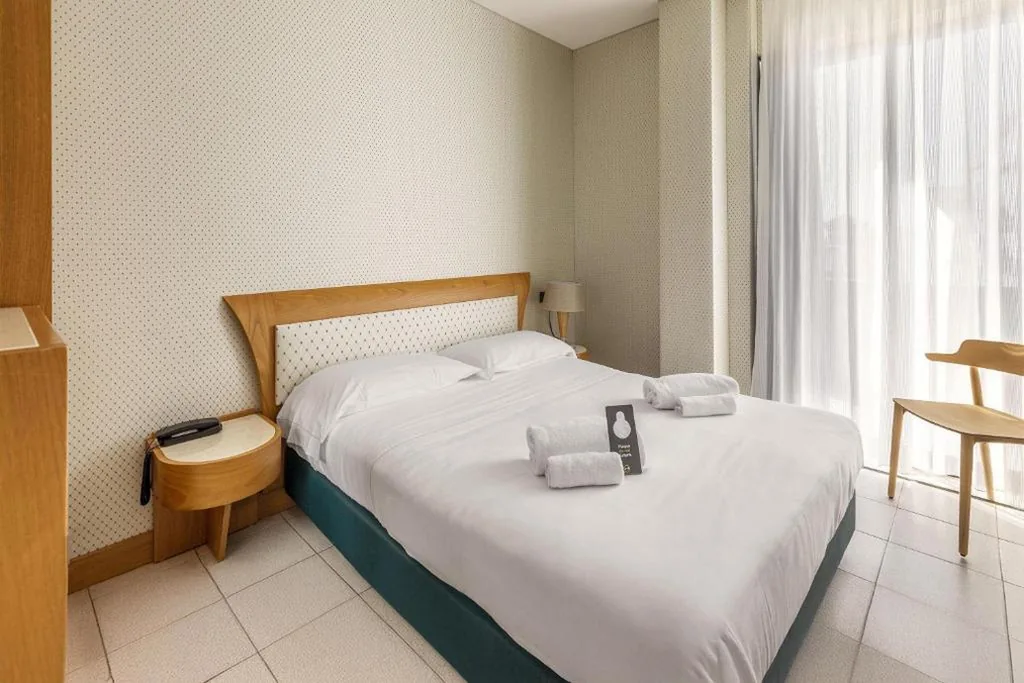 Camera Matrimoniale Standard — B&B Hotel Chioggia Airone