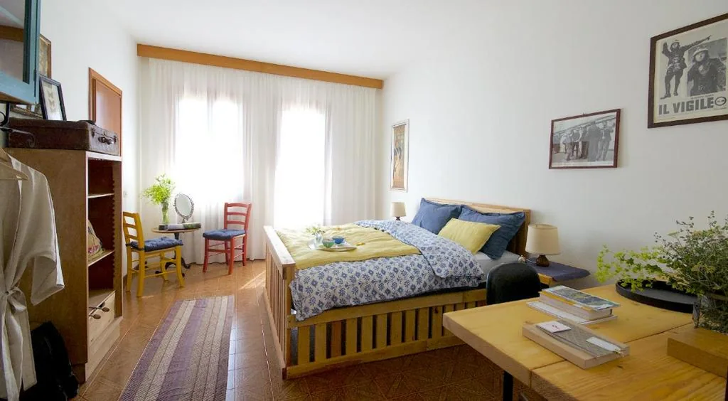 Camera Matrimoniale Standard — Biss Badaliss – Bed & Breakfast
