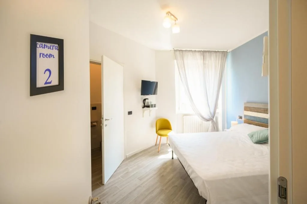 Standard Double Room — Casa Porta Nuova Verona