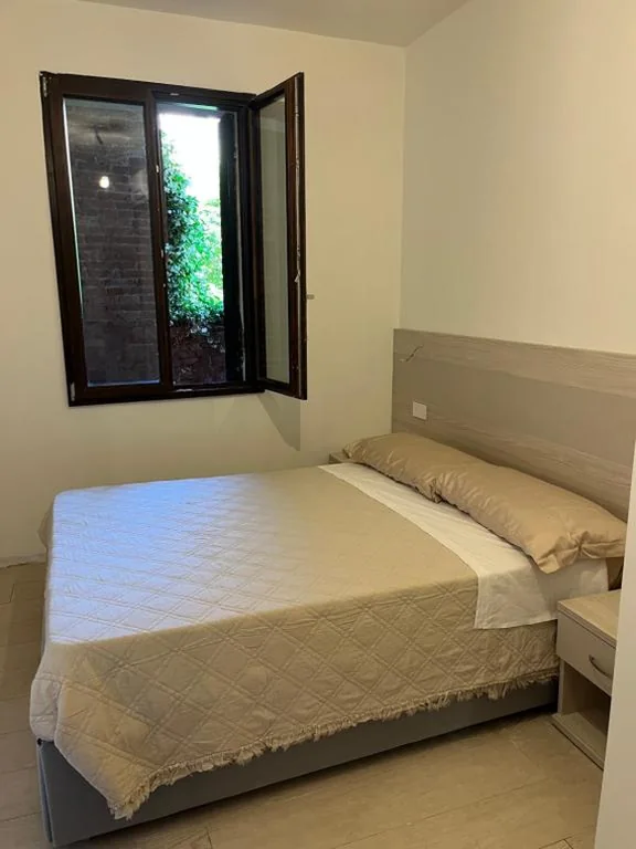 Standard Double Room — Casa sulla Laguna CASTELLO