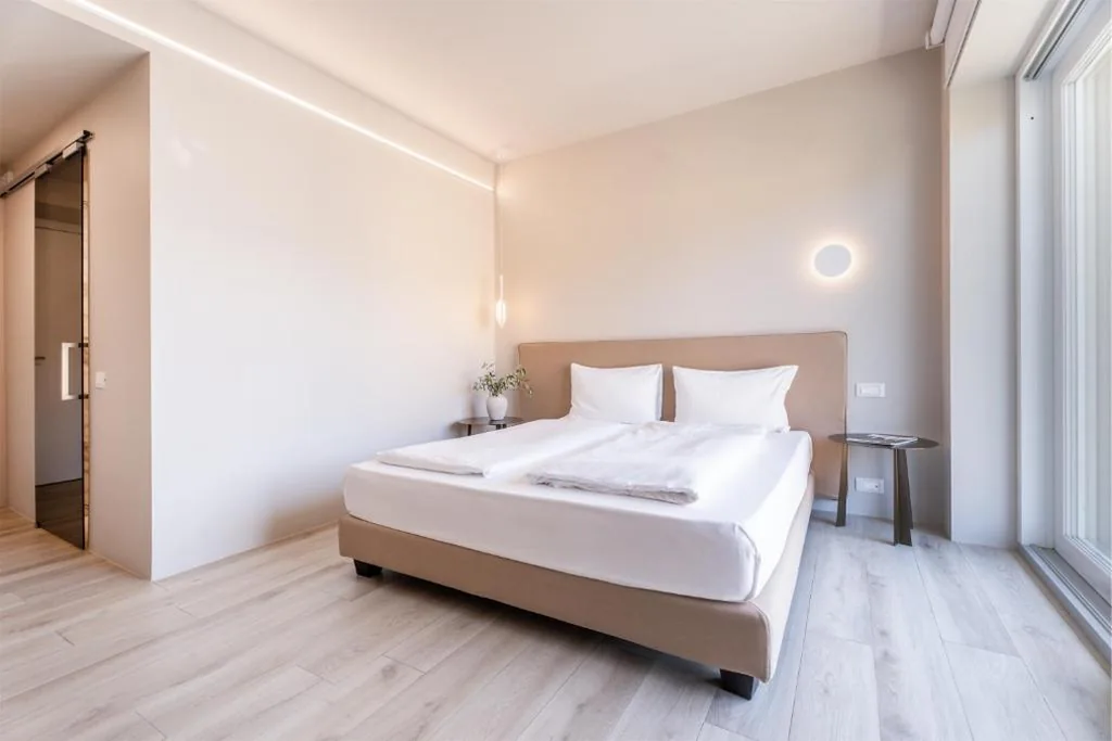 Camera Matrimoniale Standard con Balcone — Hotel Diana