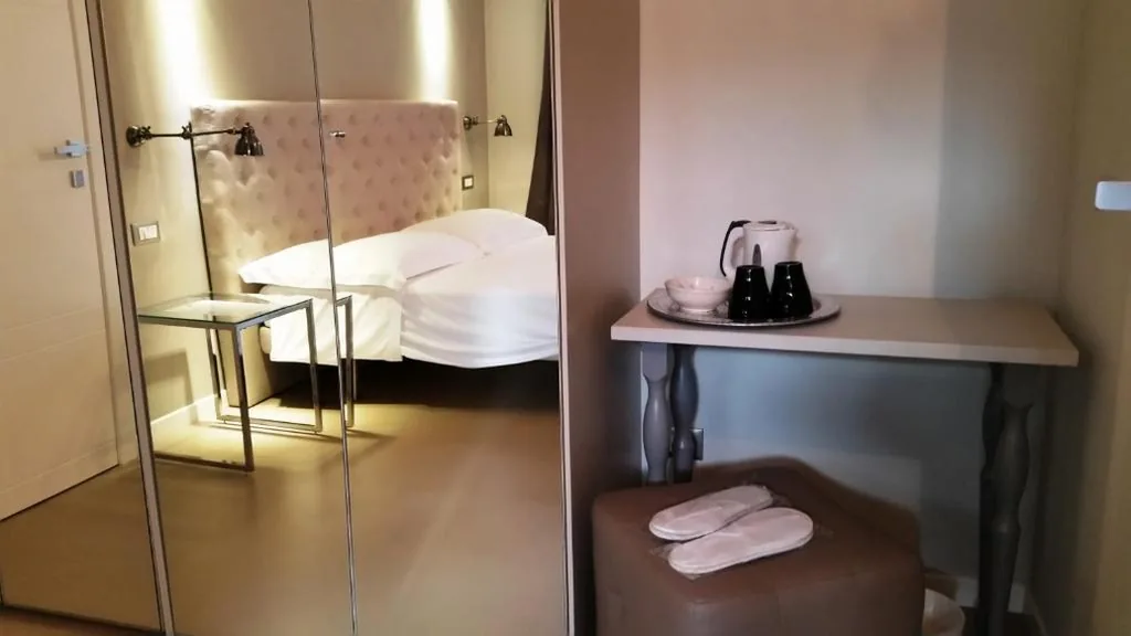 Camera Matrimoniale Standard — Corte Merighi Charming Rooms