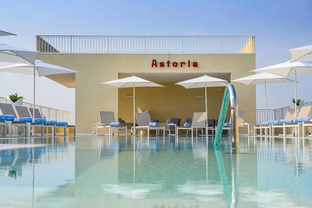 Camera Matrimoniale Standard — Hotel Astoria