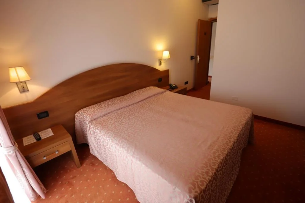 Standard Double Room — Hotel da Roberto