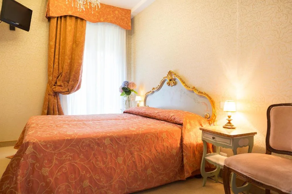Camera Matrimoniale Standard — Hotel Rigel