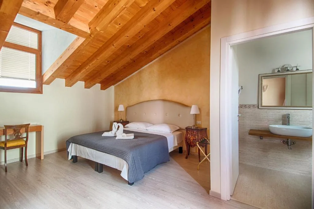 Standard Double Room - Attic — Lady Verona Residence