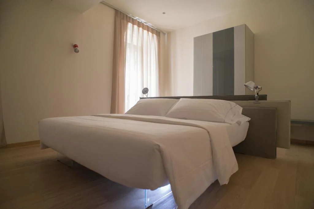 Standard Double Room without Kitchen — Verona Design