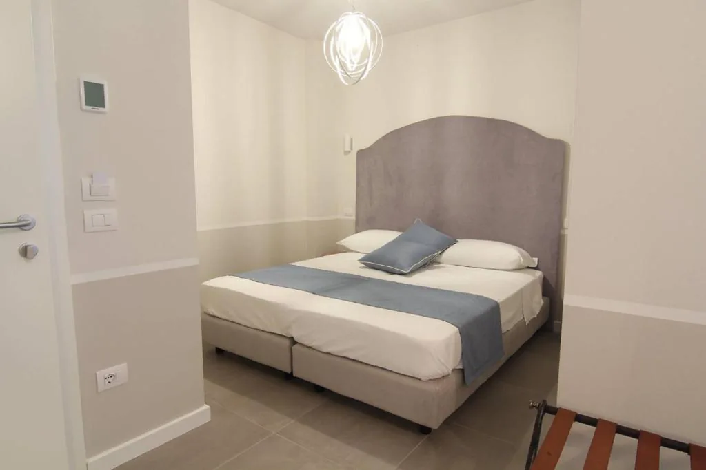 Standard Double Room — Spagnoi Rooms