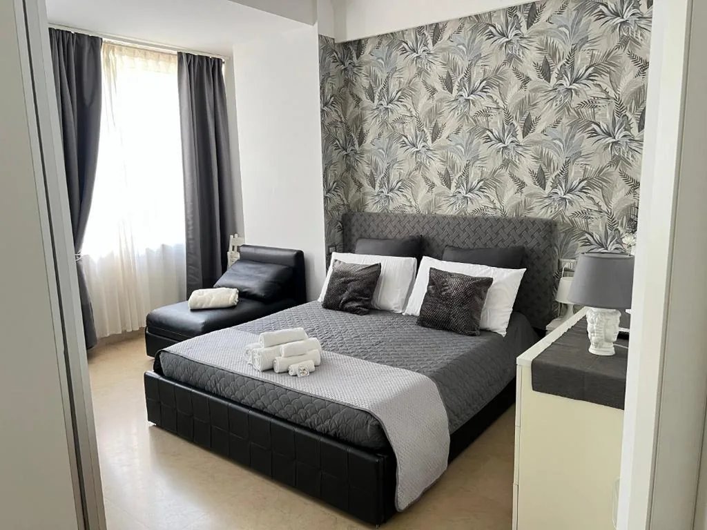 Standard Double Room — Valverde 32