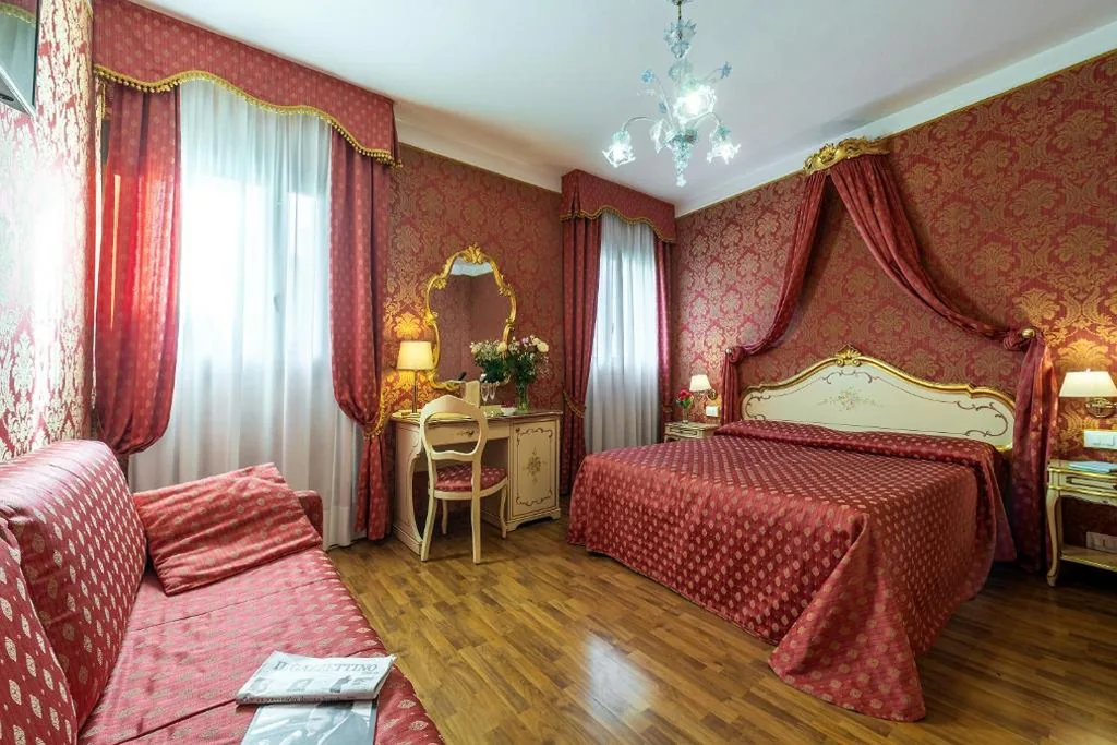 Superior Double Room — Al Gazzettino