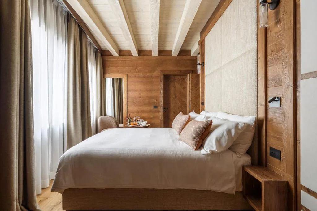 Superior Double Room — Casa Guargnè