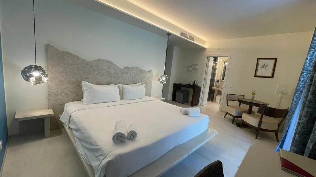 Superior Double Room — Casaliva Relais