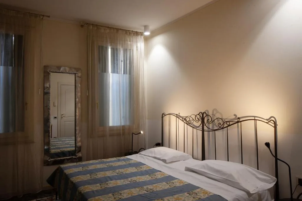 Superior Double Room — CityHotel Cristina Vicenza