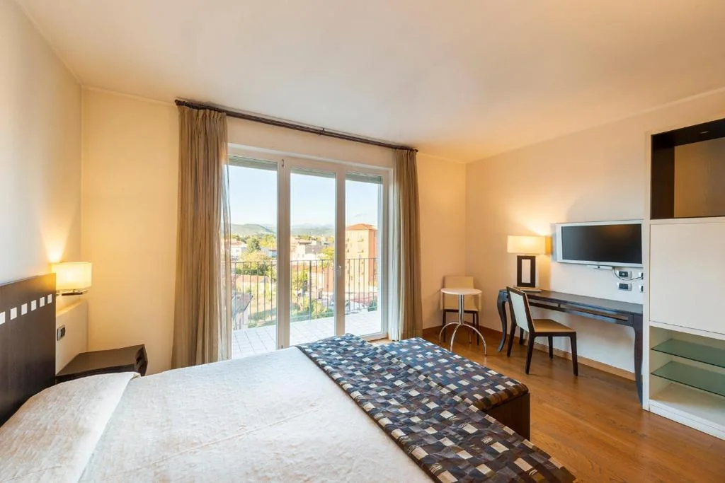 Superior Double Room with Balcony — Hotel San Marco Fitness Pool & Spa