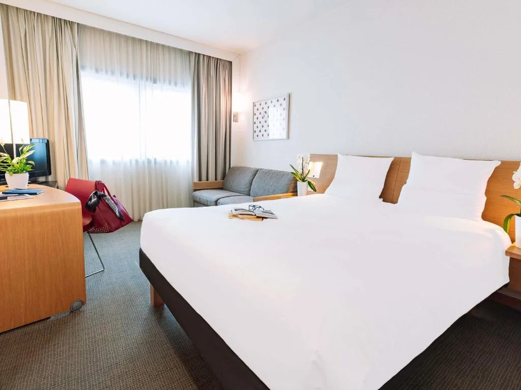 Superior Double Room with Sofa — Novotel Venezia Mestre Castellana