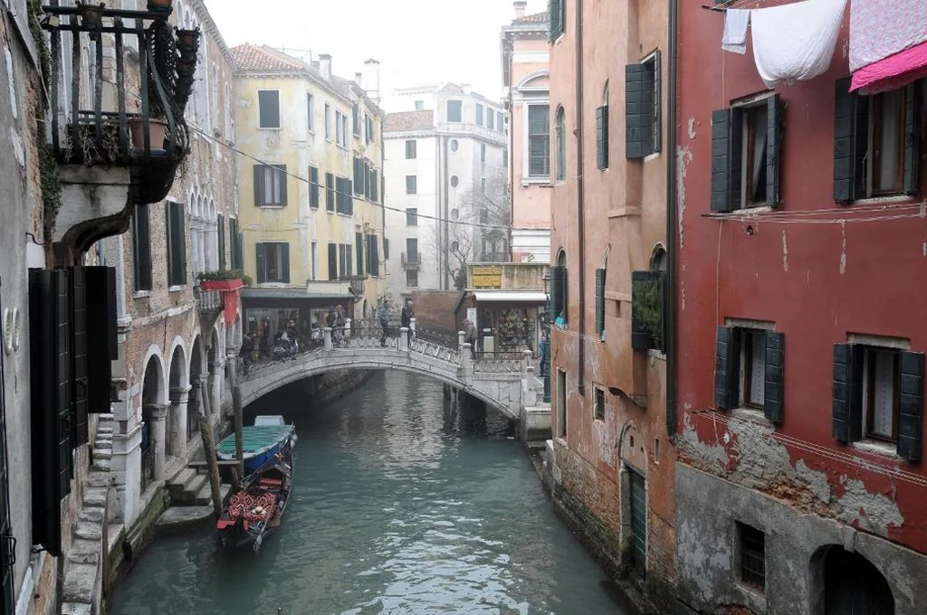 Camera Matrimoniale Superior con Vista Canale — Hotel Al Vagon