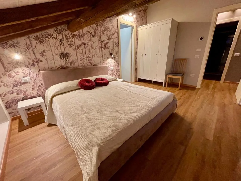 Superior Double Room — Domus 44 Rooms – Porta Nuova