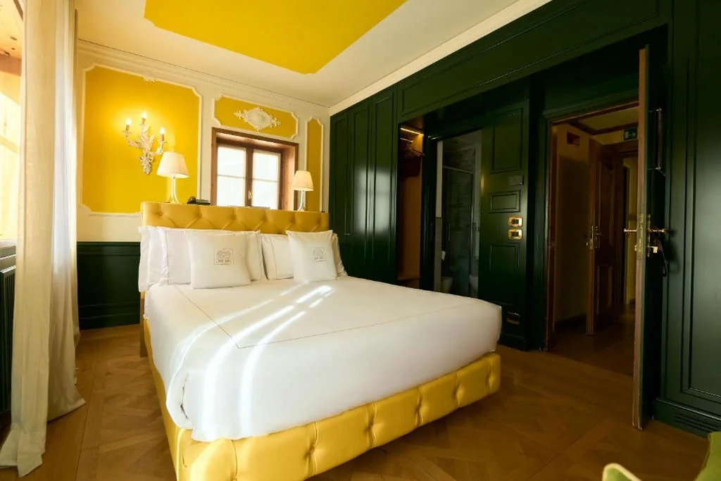 Camera Matrimoniale Superior "Emotion" — Ambra Cortina Luxury&Fashion Hotel