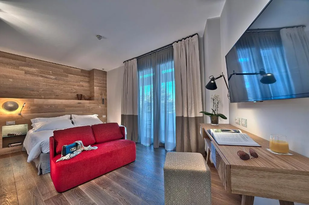Superior Double Room — Esplanade Tergesteo – Luxury Retreat
