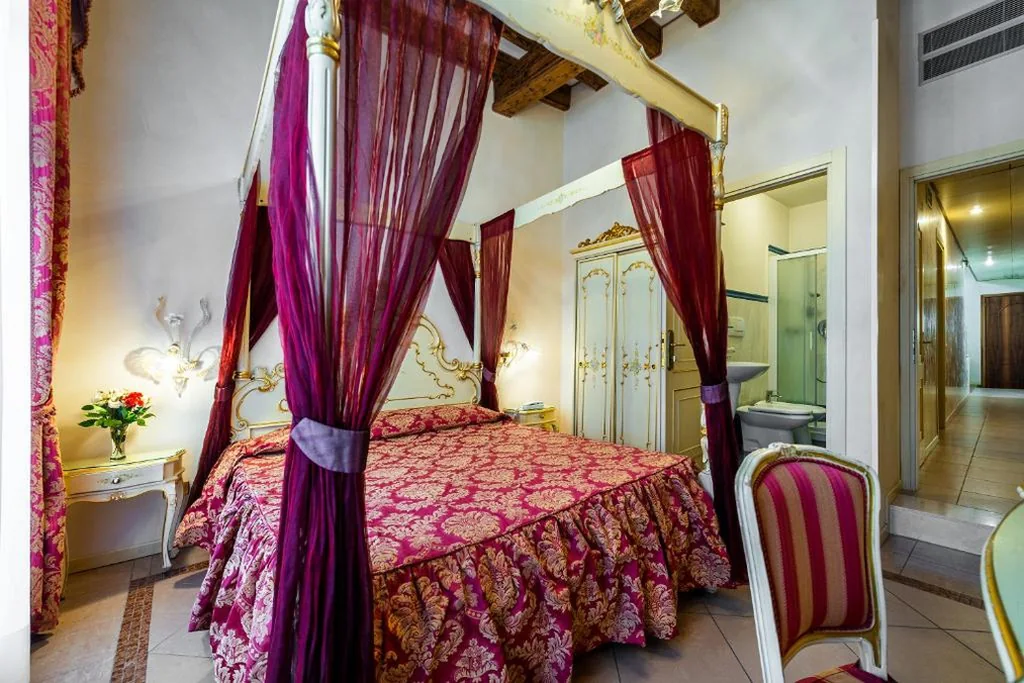 Camera Matrimoniale Superior — Hotel Al Vagon