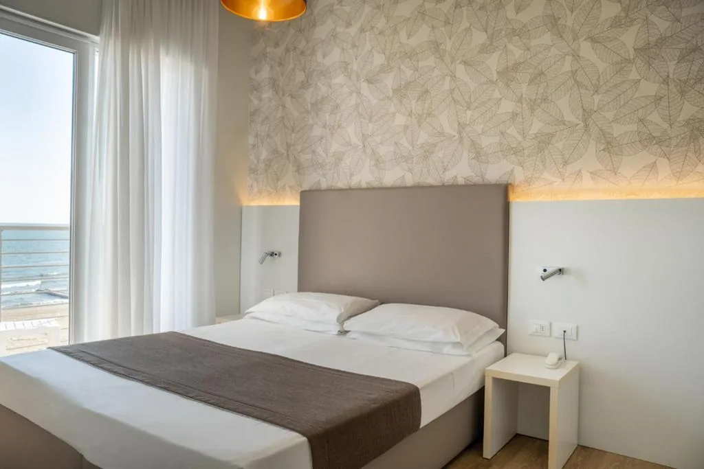 Superior Double Room — Hotel Columbia & Ninfea
