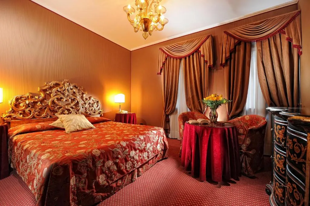 Camera Matrimoniale Superior — Hotel Concordia