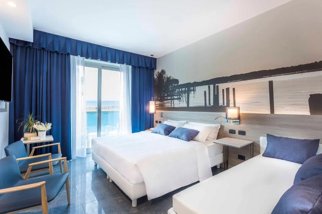 Superior Double Room — Hotel Parigi