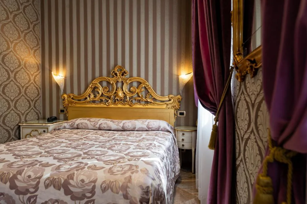 Camera Matrimoniale Superior — Hotel Santa Marina