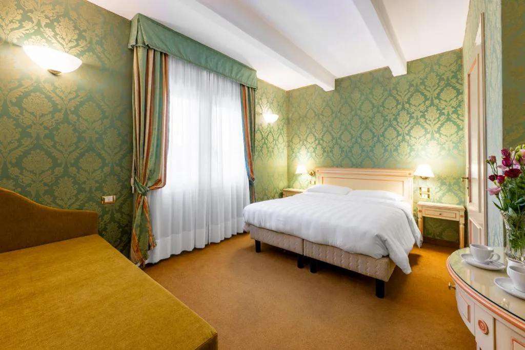 Camera Matrimoniale Superior — Hotel Villa Delle Palme