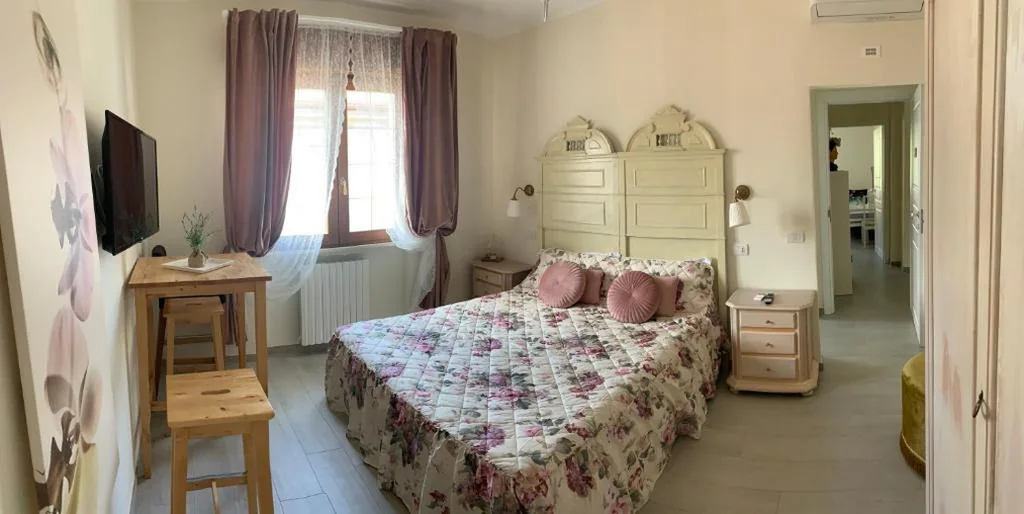 Camera Matrimoniale Superior — New Verona Business and Fun camere&monolocali GB Rossi friendly