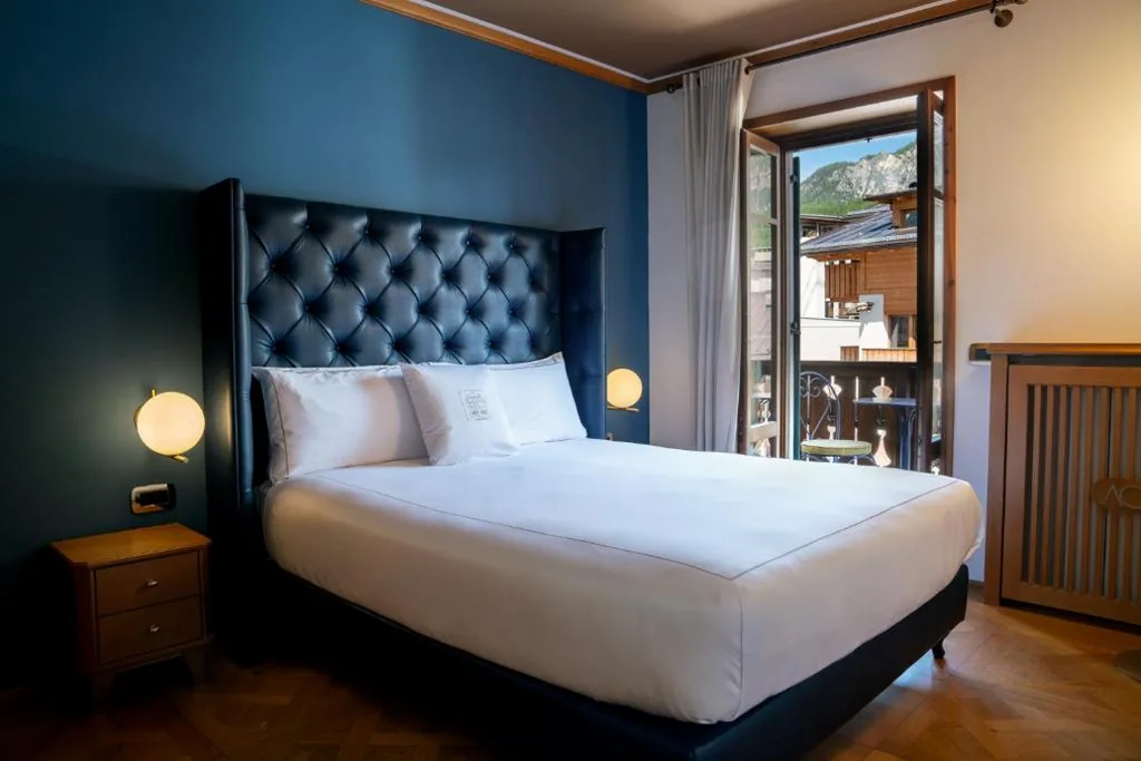 Camera Matrimoniale Superior "Relax" con Vasca Airpool — Ambra Cortina Luxury&Fashion Hotel
