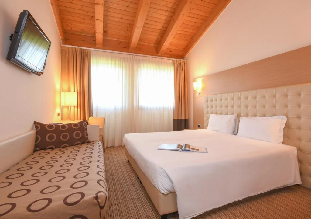 Superior Double Room — TH Lazise – Hotel Parchi Del Garda
