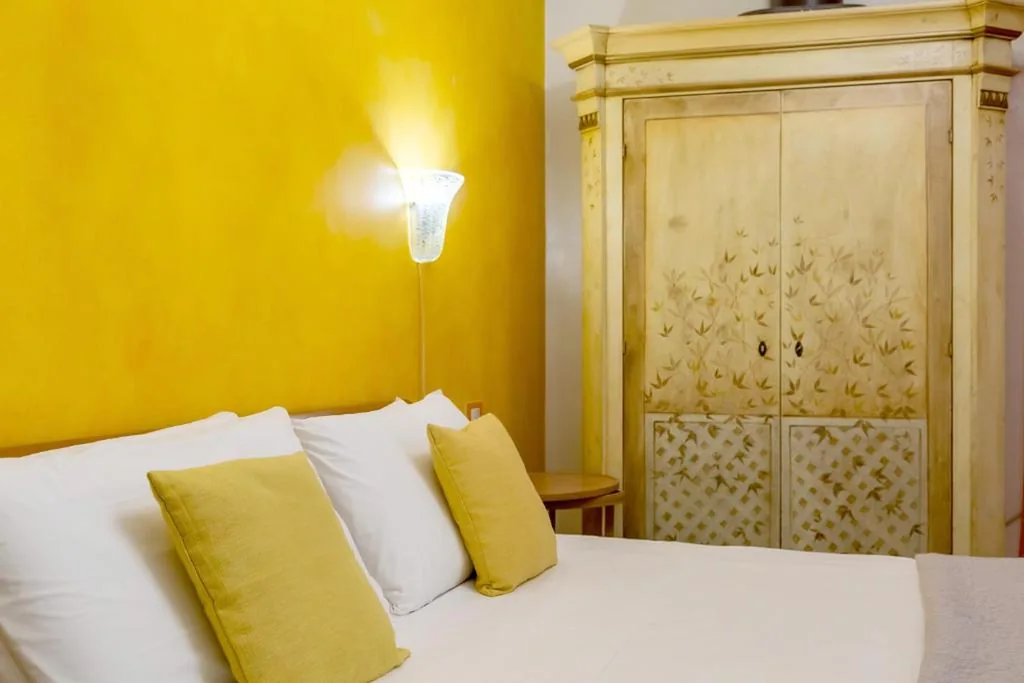 Double Room — Taverna San Lio