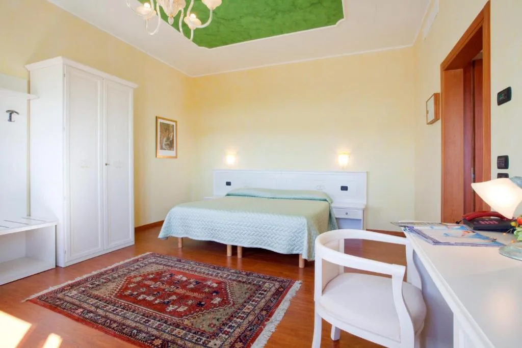Double Room — Villa Dei Dogi
