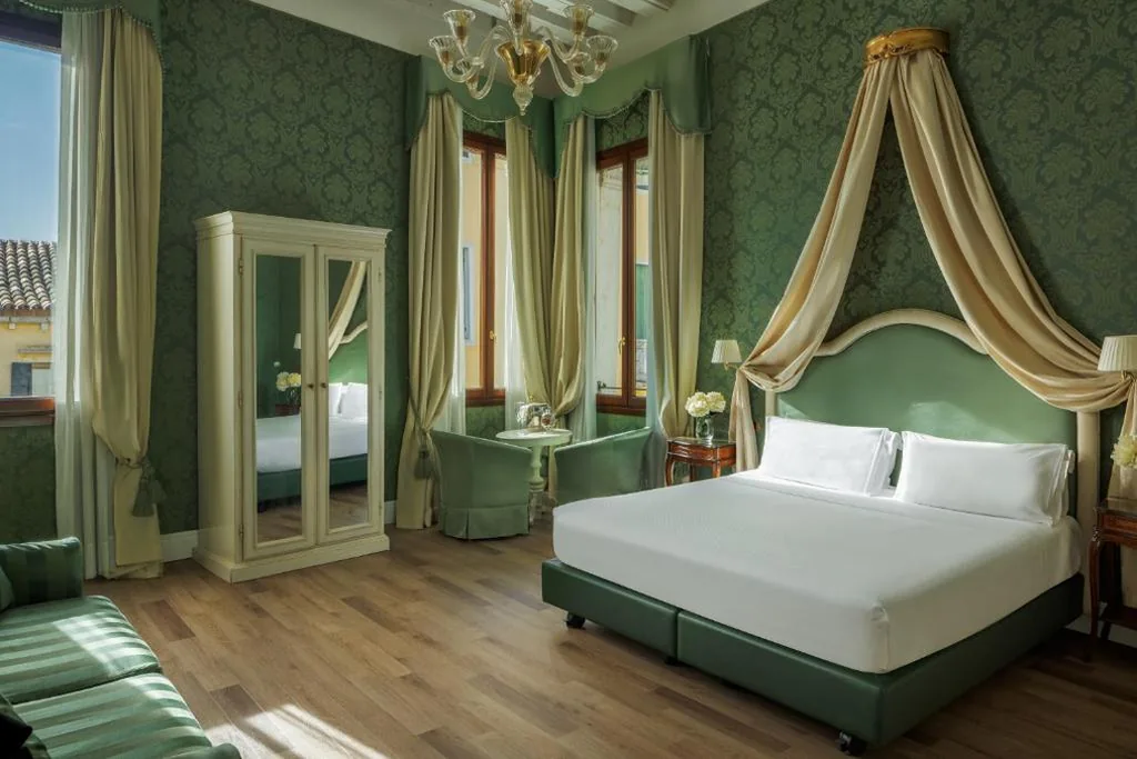Premium Double or Twin Room — Maison Venezia | UNA Esperienze