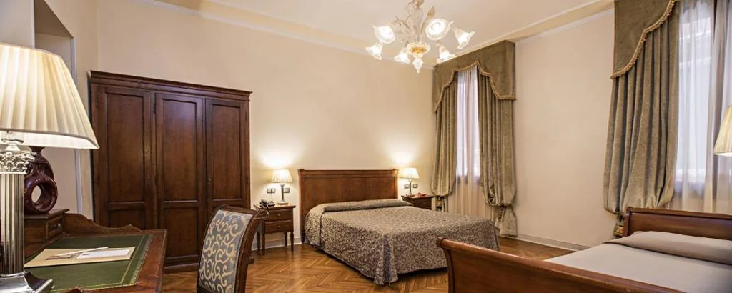 Camera Quadrupla Comfort — Hotel Dell’Opera