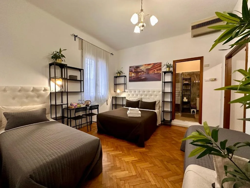 Quadruple Room with Bathroom — B&B CasaMia