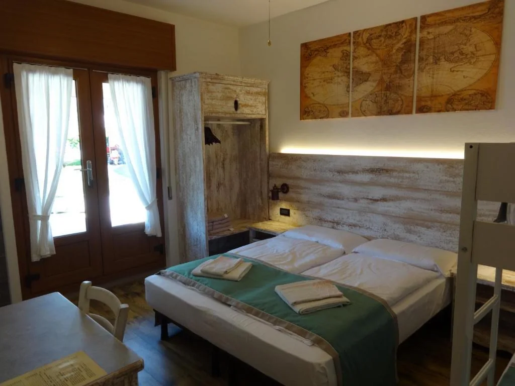 Camera Quadrupla con Bagno Privato Esterno — B&B Casa Gabriele