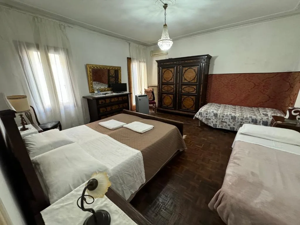 Camera Quadrupla con Terrazza — Residence Fortuny Princessclass