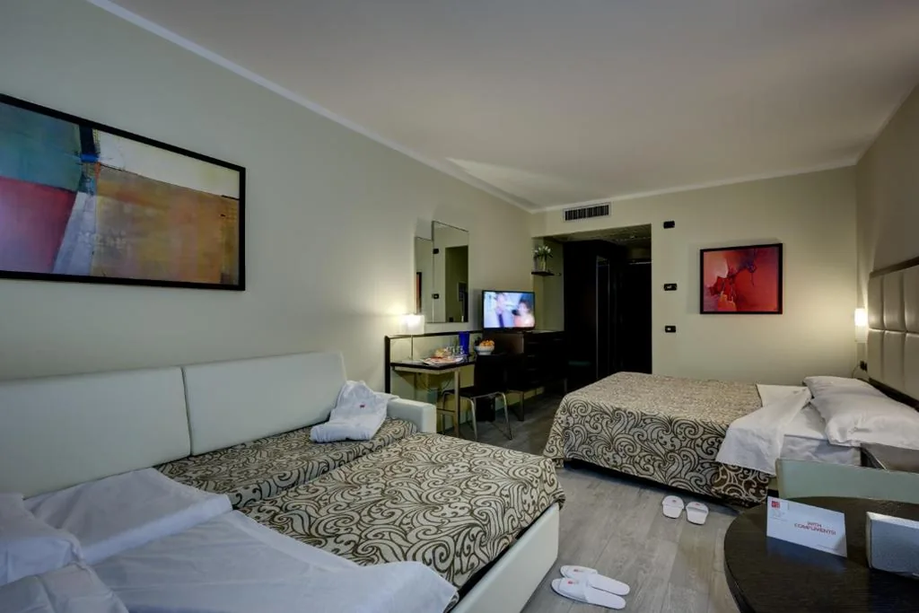 Camera Quadrupla Economy — Parc Hotel
