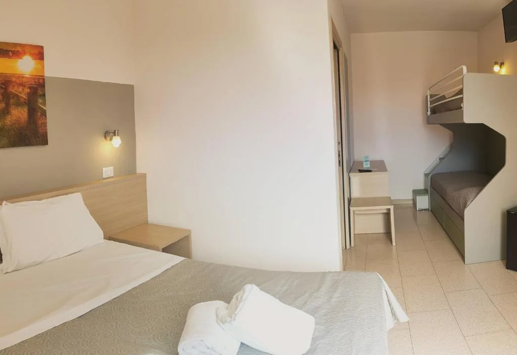 Camera Quadrupla — Hotel Colonna