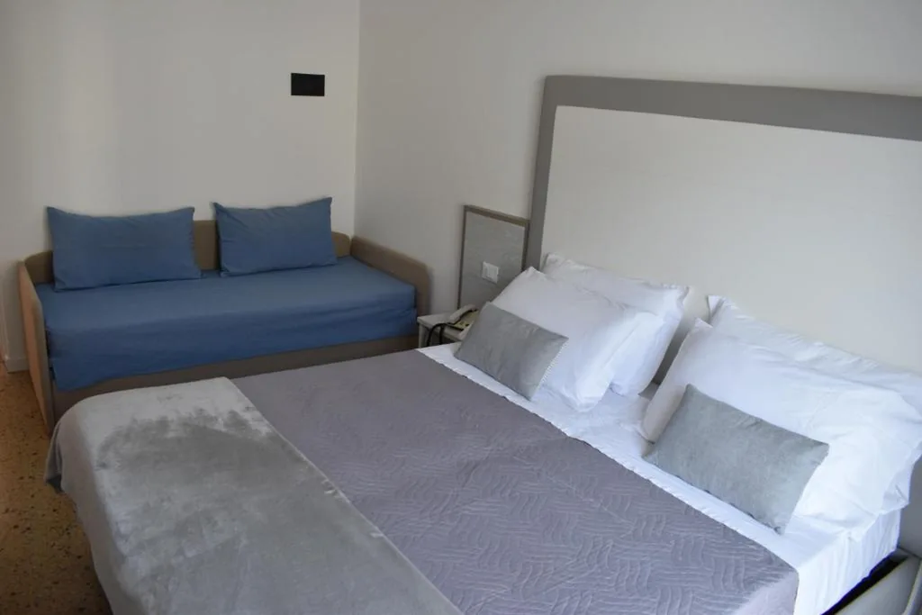 Camera Quadrupla — Hotel Edelweiss