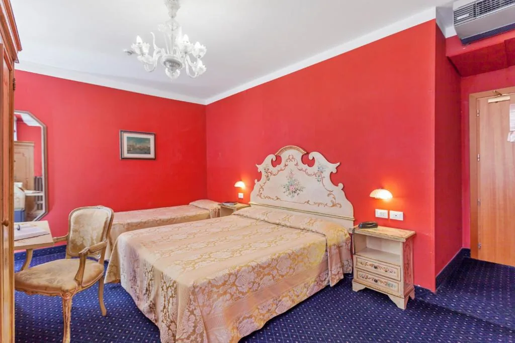 Camera Quadrupla — Hotel Malibran