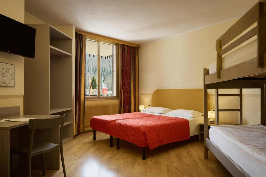 Camera Quadrupla — Hotel Portavescovo