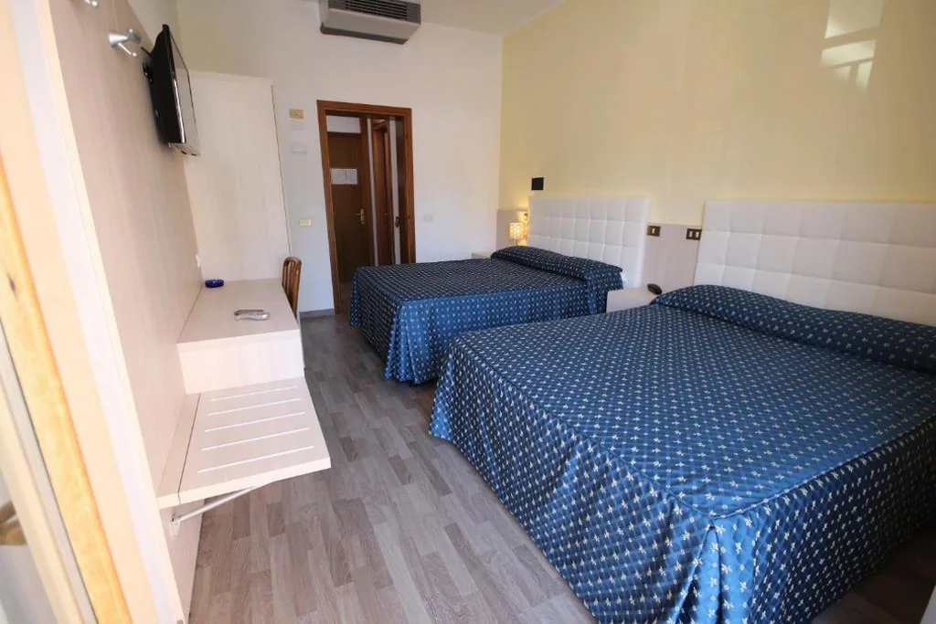 Camera Quadrupla — Hotel Roma